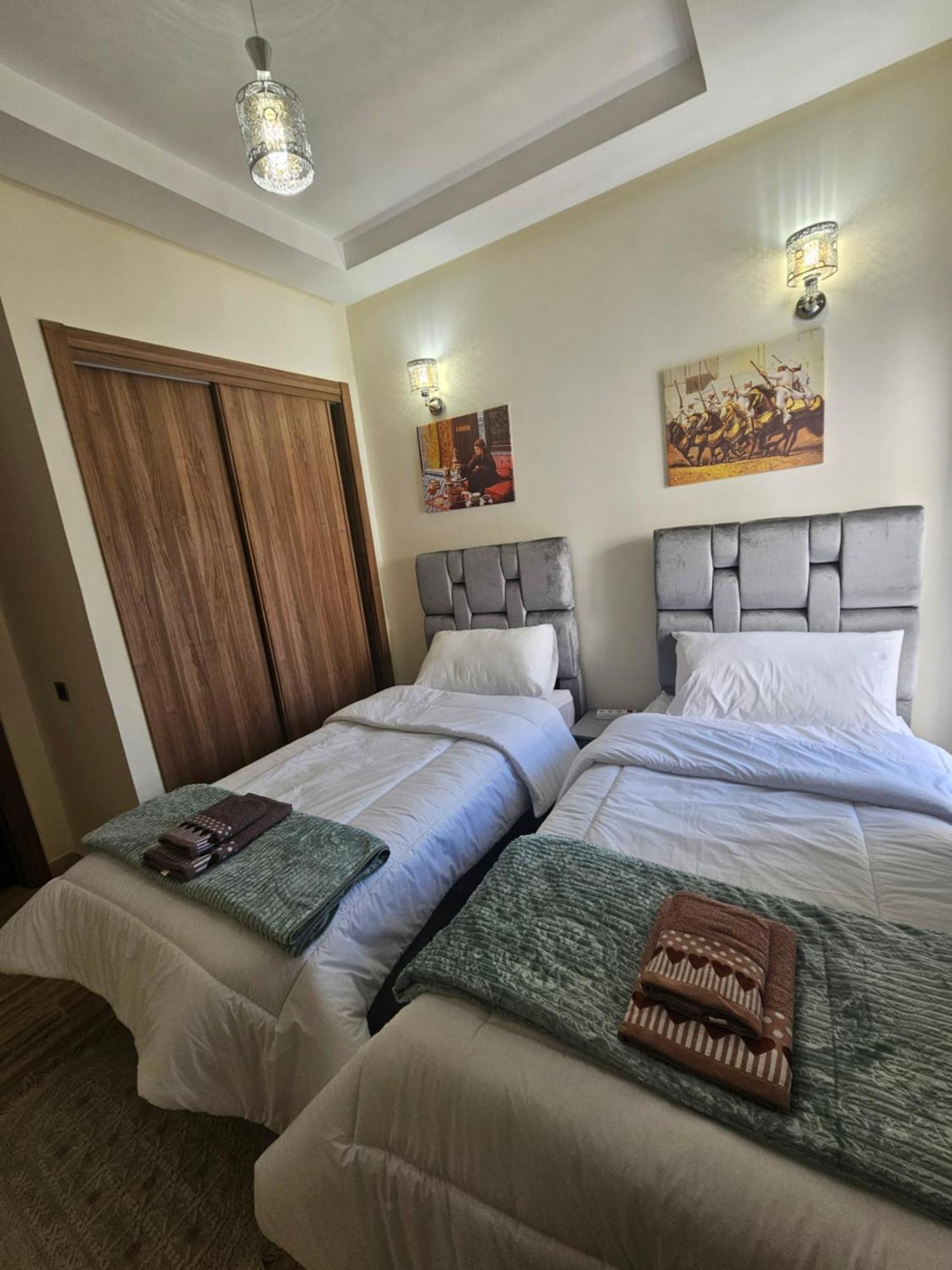 Mia Appartement N2 - Elegance, Confort Et Serenite Casablanca Bagian luar foto