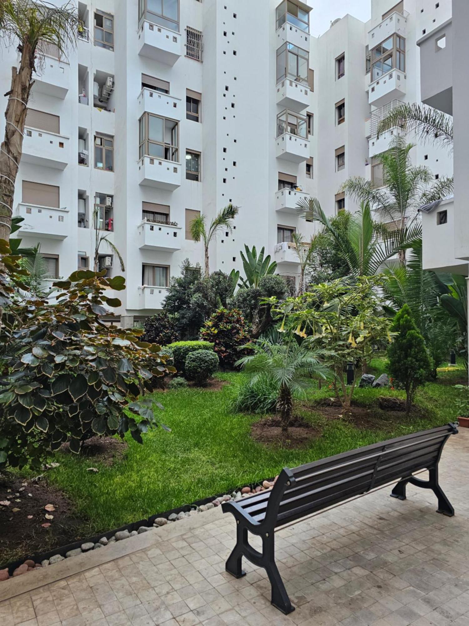 Mia Appartement N2 - Elegance, Confort Et Serenite Casablanca Bagian luar foto